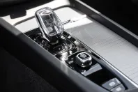 Volvo XC60 din 2023 cu 10.545 km - oferta VOL126280 - foto 12