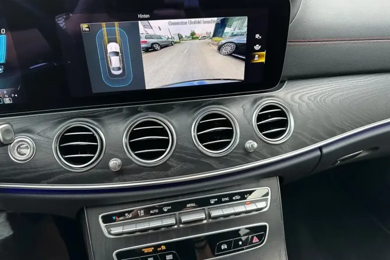 Mercedes-Benz E 53 AMG din 2021 cu 48.300 km - oferta MER126281 - foto 8