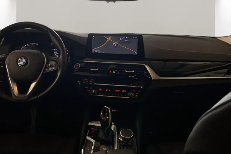 BMW 530 din 2020 cu 55.500 km - oferta BMW126282 - foto 9