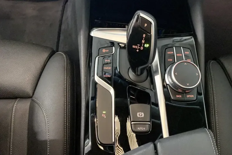 BMW 530 din 2020 cu 55.500 km - oferta BMW126282 - foto 14