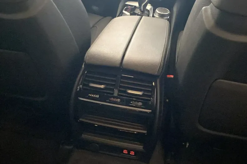 BMW 530 din 2020 cu 55.500 km - oferta BMW126282 - foto 15