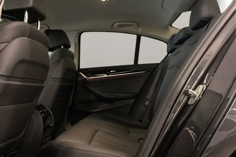 BMW 530 din 2020 cu 55.500 km - oferta BMW126282 - foto 16