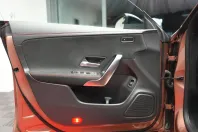 Mercedes-Benz CLA 220 din 2022 cu 51.980 km - oferta MER126283 - foto 11