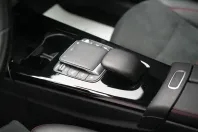 Mercedes-Benz CLA 220 din 2022 cu 51.980 km - oferta MER126283 - foto 20