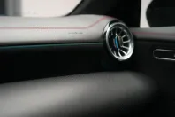 Mercedes-Benz CLA 220 din 2022 cu 51.980 km - oferta MER126283 - foto 23