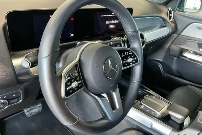 Mercedes-Benz GLB 220 din 2022 cu 47.000 km - oferta MER126284 - foto 9