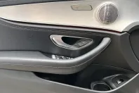 Mercedes-Benz E 300 din 2021 cu 28.950 km - oferta MER126286 - foto 13