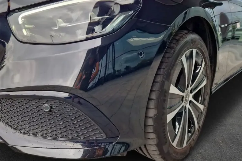 Mercedes-Benz E 300 din 2022 cu 24.300 km - oferta MER126287 - foto 5