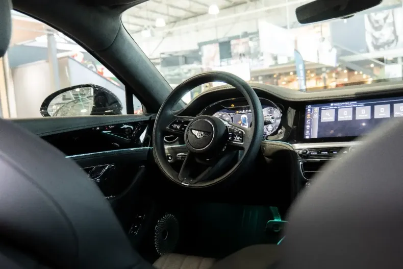 Bentley Flying Spur din 2022 cu 8.350 km - oferta BEN126289 - foto 5