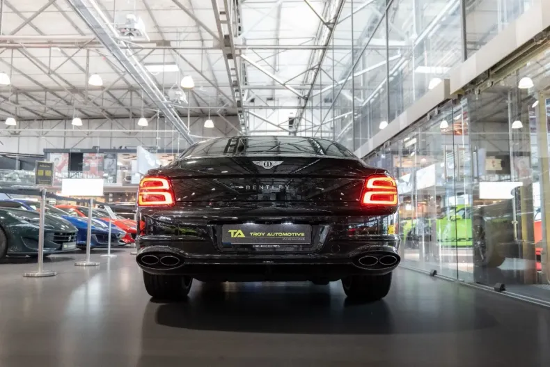 Bentley Flying Spur din 2022 cu 8.350 km - oferta BEN126289 - foto 13