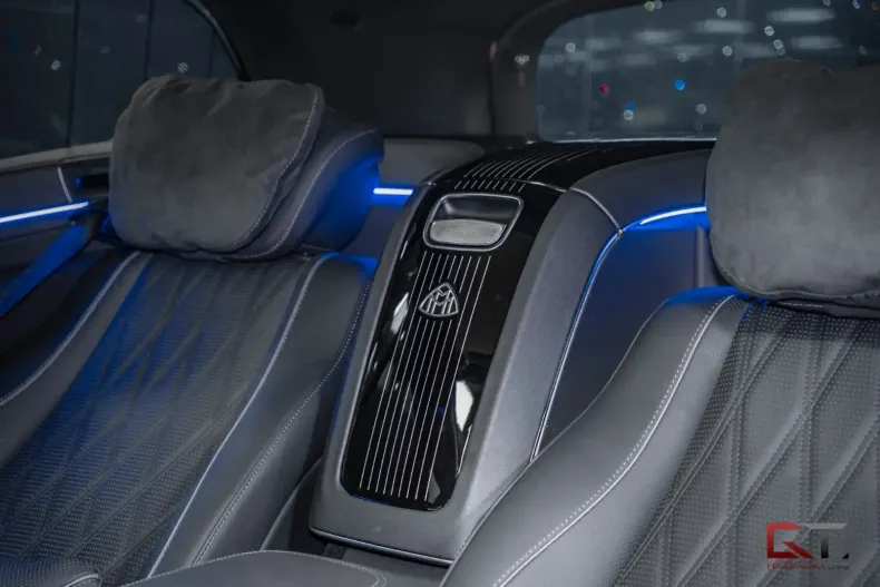 Mercedes-Benz GLS 600 din 2023 cu 2.000 km - oferta MER126293 - foto 31