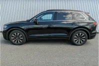 Volkswagen Touareg din 2024 cu 20 km - oferta VOL126296 - foto 2