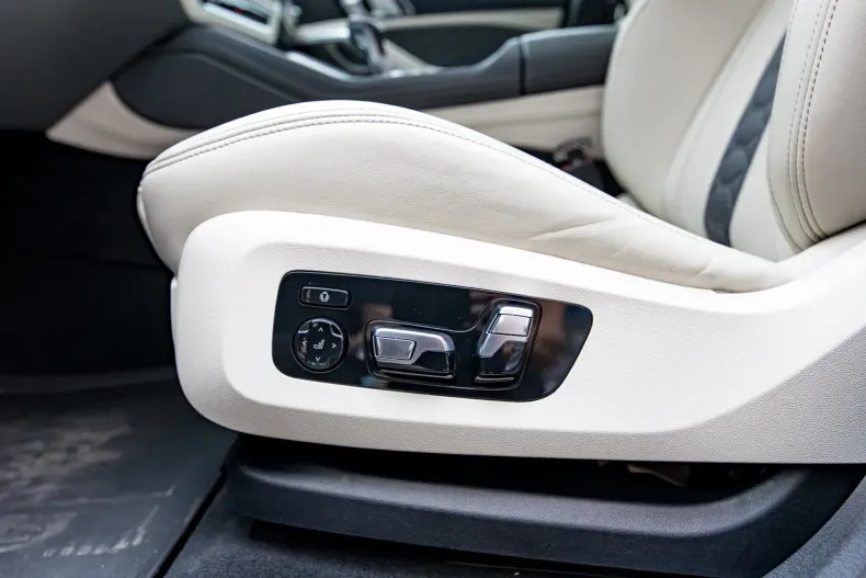 BMW X6 M din 2023 cu 18.000 km - oferta BMW126302 - foto 35