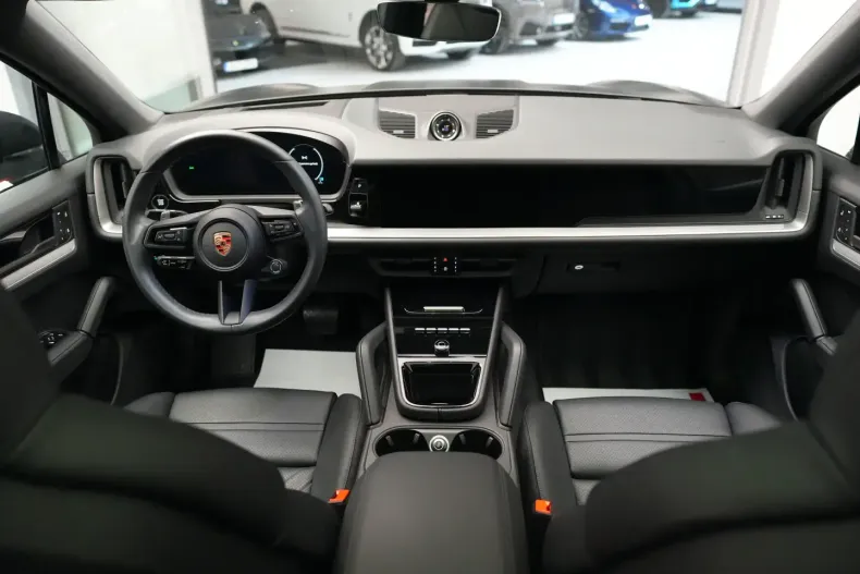 Porsche Cayenne din 2023 cu 12.500 km - oferta POR126303 - foto 15