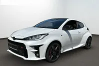 Toyota Yaris din 2024 cu 1.100 km - oferta TOY126306 - foto 3