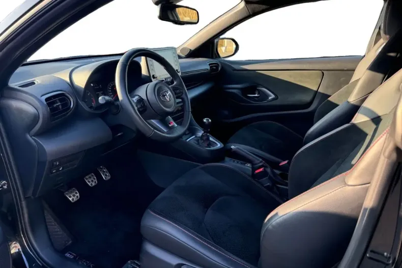 Toyota Yaris din 2023 cu 17.060 km - oferta TOY126307 - foto 15