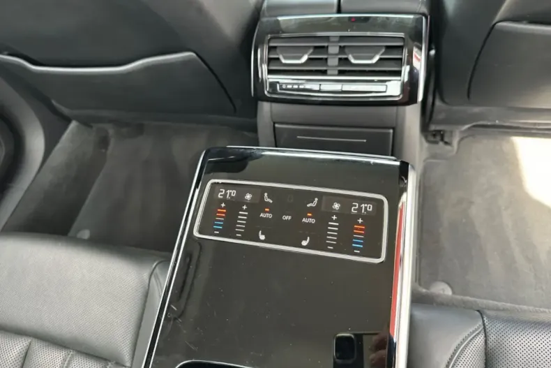 Audi A8 din 2021 cu 49.000 km - oferta AUD126308 - foto 8