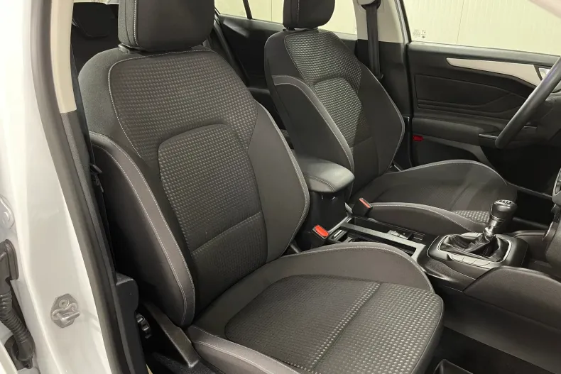 Ford Focus din 2020 cu 79.461 km - oferta FOR126334 - foto 9