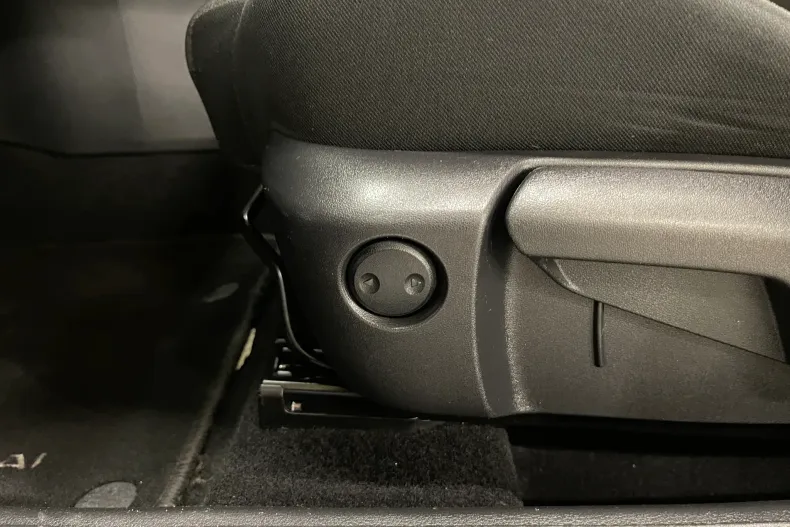 Nissan Qashqai din 2022 cu 122.172 km - oferta NIS126340 - foto 18