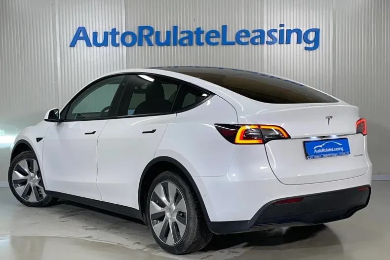Tesla Model Y din 2022 cu 72.374 km - oferta TES126341 - foto 4