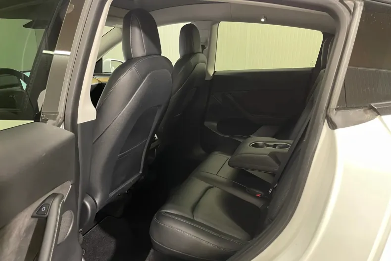 Tesla Model Y din 2022 cu 72.374 km - oferta TES126341 - foto 12