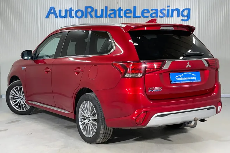 Mitsubishi Outlander din 2020 cu 132.711 km - oferta MIT126342 - foto 4