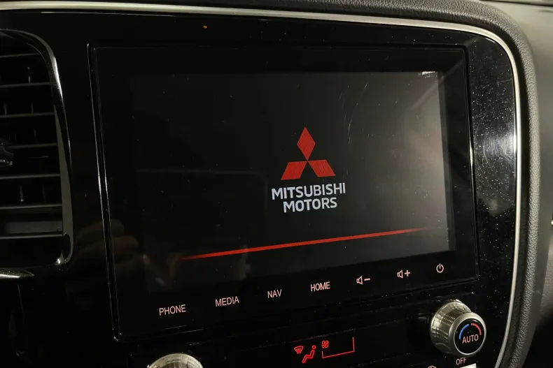 Mitsubishi Outlander din 2020 cu 132.711 km - oferta MIT126342 - foto 16