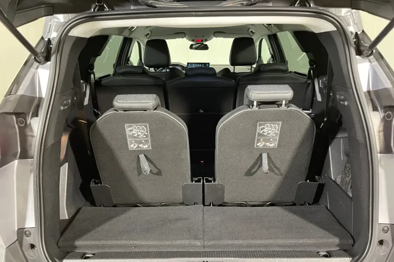 Peugeot 5008 din 2021 cu 142.622 km - oferta PEU126344 - foto 14