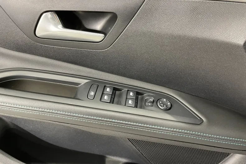 Peugeot 5008 din 2021 cu 142.622 km - oferta PEU126344 - foto 25