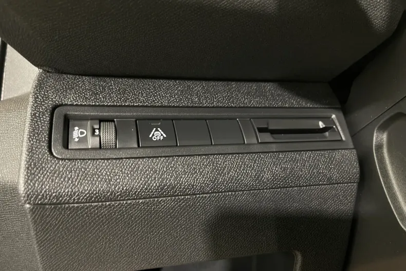 Peugeot 5008 din 2021 cu 142.622 km - oferta PEU126344 - foto 26