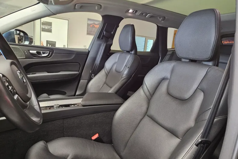 Volvo XC60 din 2021 cu 82.000 km - oferta VOL126354 - foto 10