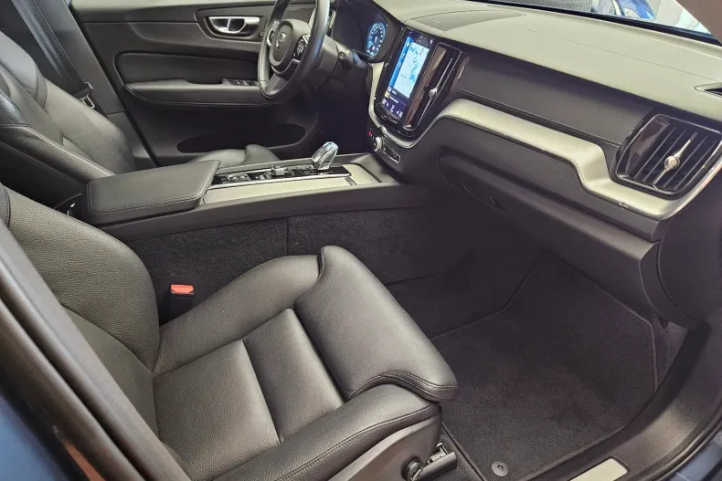 Volvo XC60 din 2021 cu 82.000 km - oferta VOL126354 - foto 19