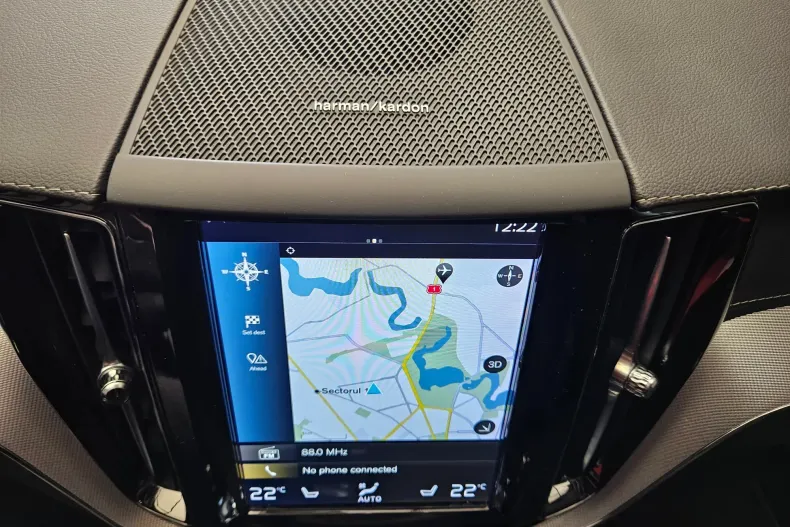 Volvo XC60 din 2021 cu 82.000 km - oferta VOL126354 - foto 30