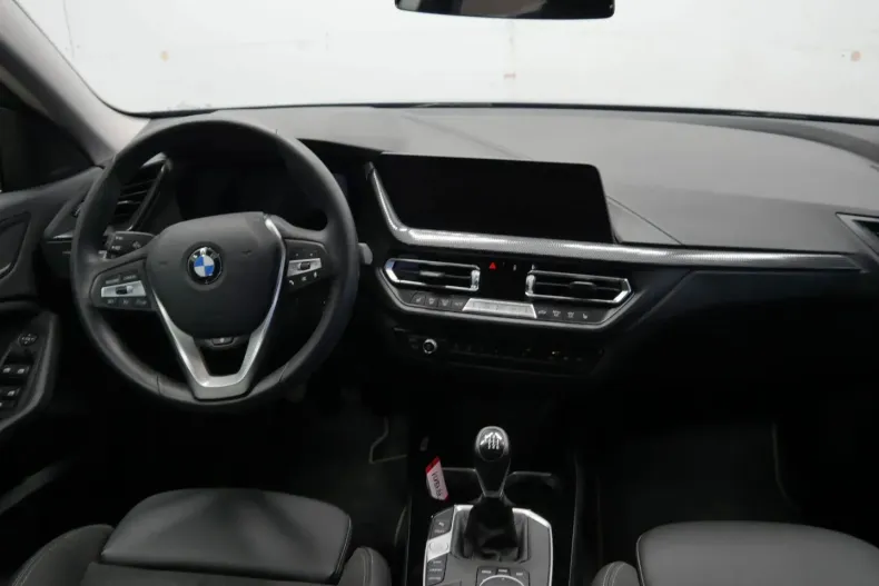 BMW Seria 2 din 2024 cu 9.900 km - oferta BMW126367 - foto 7