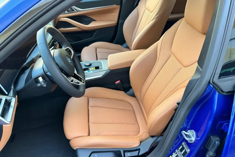 BMW i4 din 2025 cu 12.000 km - oferta BMW126385 - foto 9