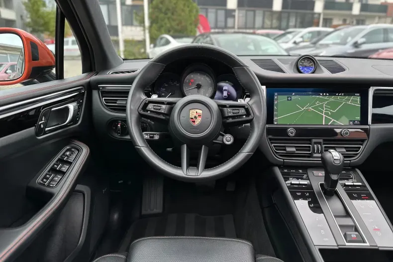 Porsche Macan din 2023 cu 20.435 km - oferta POR126398 - foto 5