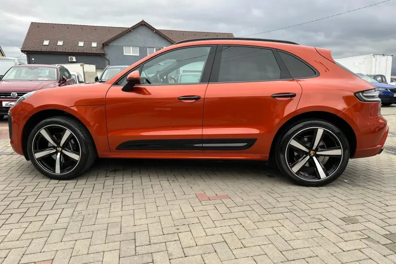 Porsche Macan din 2023 cu 20.435 km - oferta POR126398 - foto 12