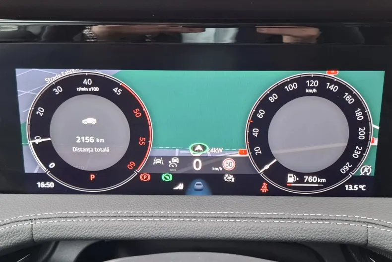 Skoda Superb din 2025 cu 5.000 km - oferta SKO126402 - foto 6