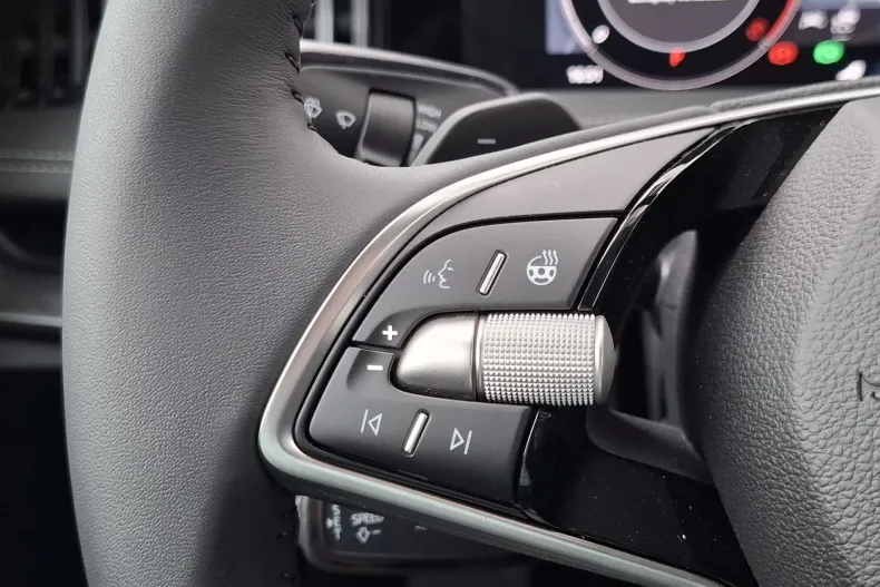 Skoda Superb din 2025 cu 5.000 km - oferta SKO126402 - foto 10