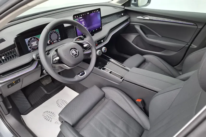 Skoda Superb din 2025 cu 5.000 km - oferta SKO126402 - foto 27