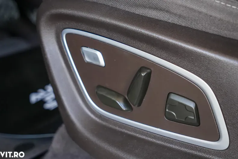 Renault Espace din 2019 cu 178.000 km - oferta REN126426 - foto 24