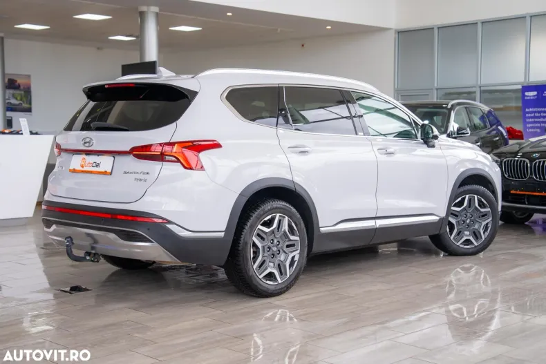 Hyundai SANTA FE din 2020 cu 132.898 km - oferta HYU126446 - foto 4