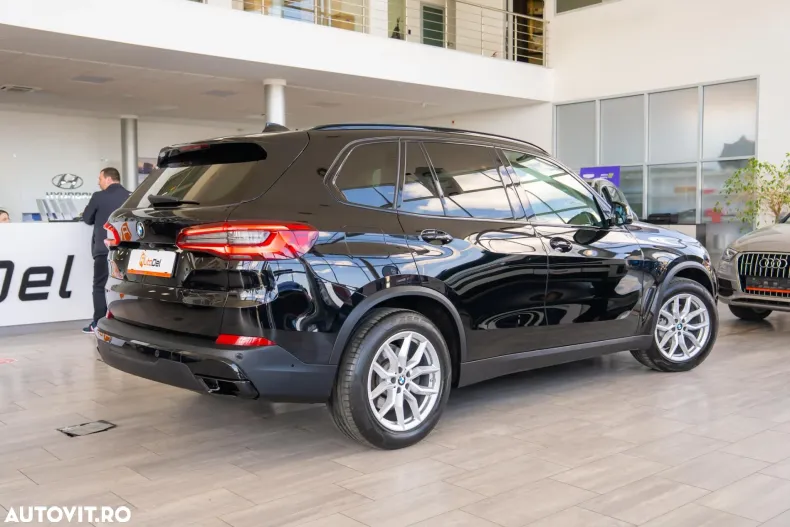 BMW X5 din 2019 cu 152.793 km - oferta BMW126452 - foto 8