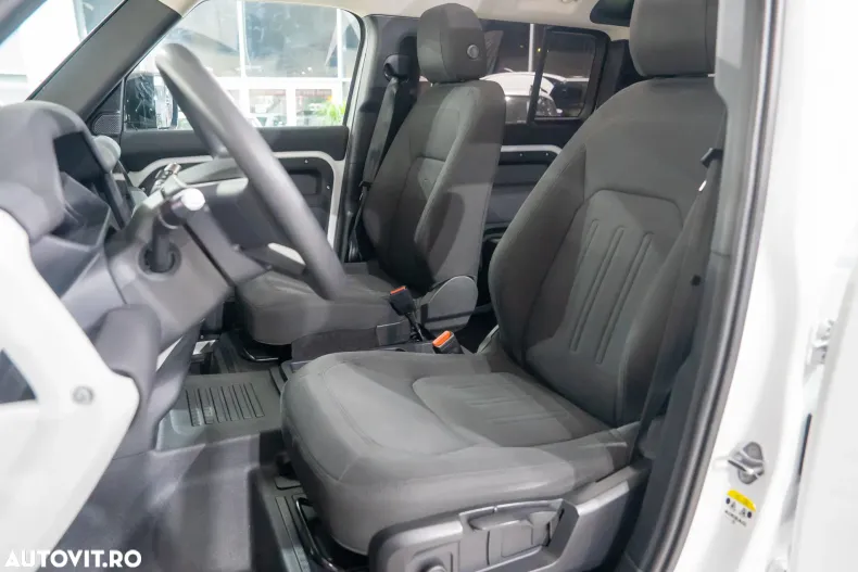 Land Rover Defender din 2022 cu 119.597 km - oferta LAN126454 - foto 5