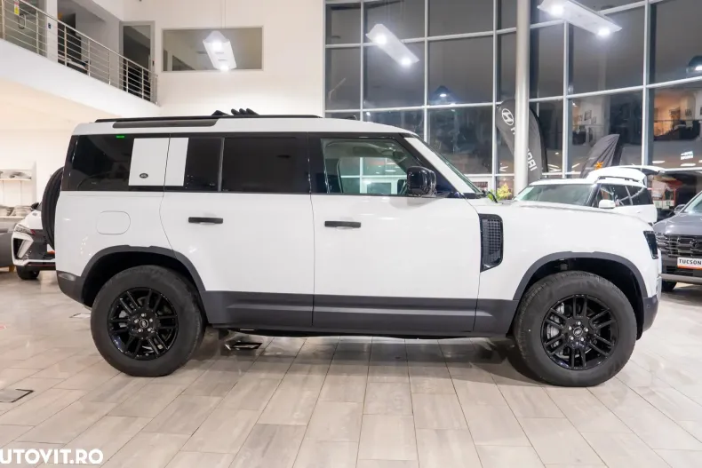 Land Rover Defender din 2022 cu 119.597 km - oferta LAN126454 - foto 12