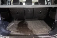 Land Rover Defender din 2022 cu 119.597 km - oferta LAN126454 - foto 15