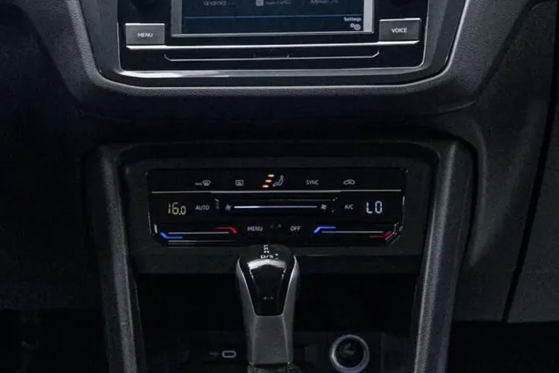 Volkswagen Tiguan din 2022 cu 65.000 km - oferta VOL126465 - foto 4