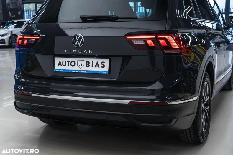 Volkswagen Tiguan din 2022 cu 65.000 km - oferta VOL126465 - foto 13