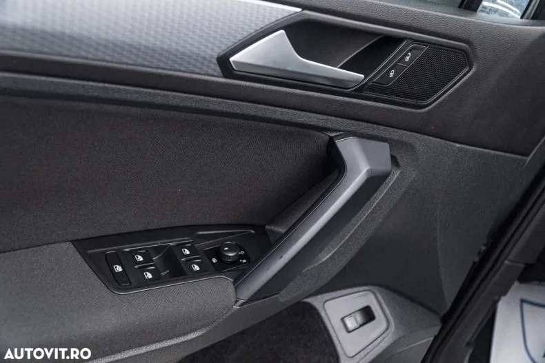 Volkswagen Tiguan din 2022 cu 65.000 km - oferta VOL126465 - foto 21