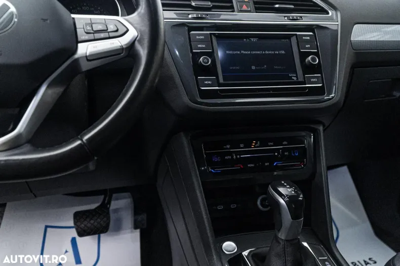 Volkswagen Tiguan din 2022 cu 65.000 km - oferta VOL126465 - foto 30